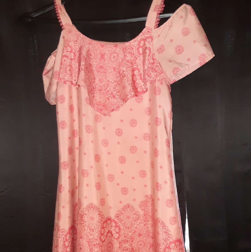 Girls peach colored  summer dress